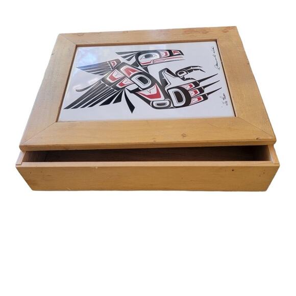 Clarence Wells "The Raven" Art Tile Box 1980s Cedar Wood Box Keepsake Box W/ Lid - Picture 3 of 9
